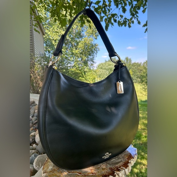 Coach Nomad Hobo Black Glovetanned Leather 36026 NWT - Picture 4 of 15